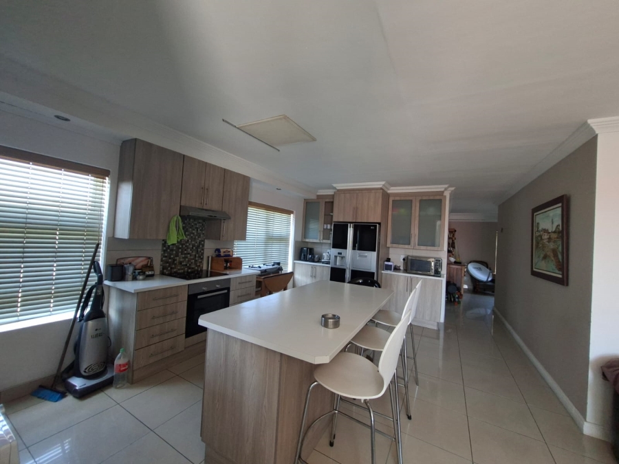 Commercial Property for Sale in Mossel Bay Central Western Cape